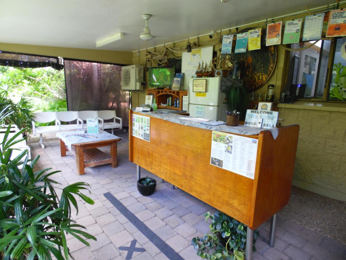 Balgal Beach Units Rollingstone Extérieur photo
