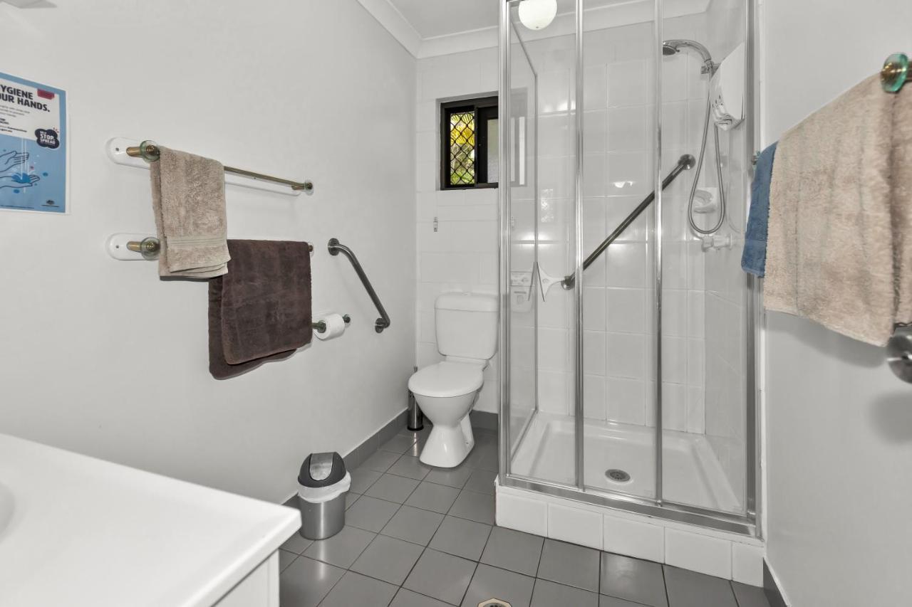 Balgal Beach Units Rollingstone Extérieur photo